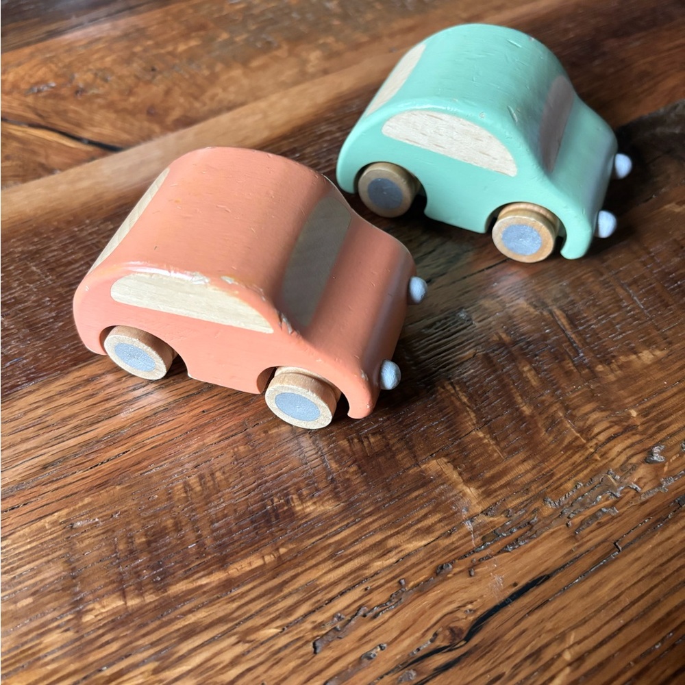 Wooden Toy Car Set - Peach and Mint - Unbranded